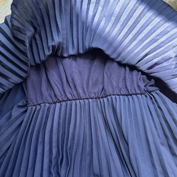 ⚓️ Vintage Navy Pleated Flowy Mini Dress, Circa 2007 , Size: S - Picture 15 of 17